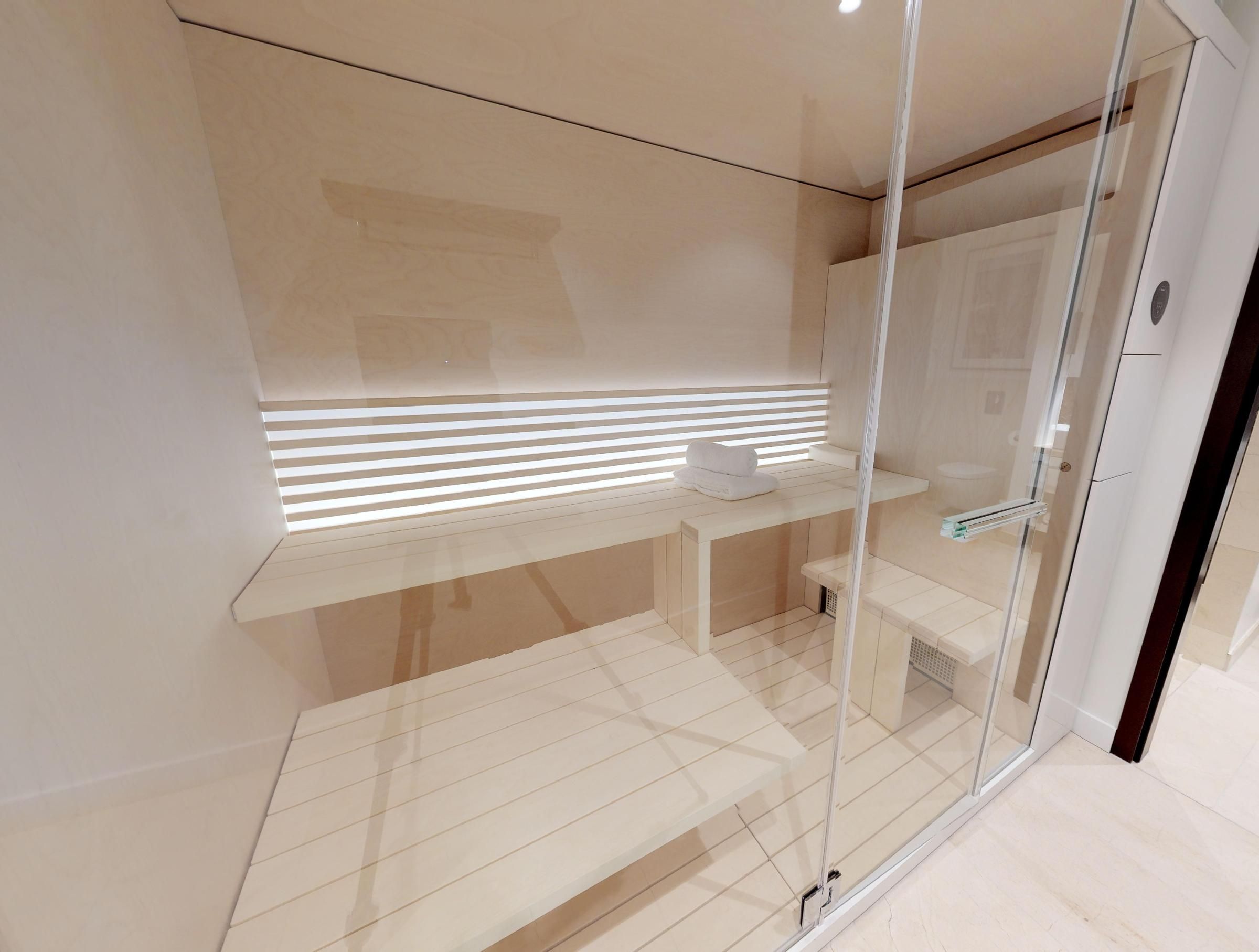 Luxus und Strandnah-Ferienapartment mit Balkon & Sauna in Timmendorfer Strand