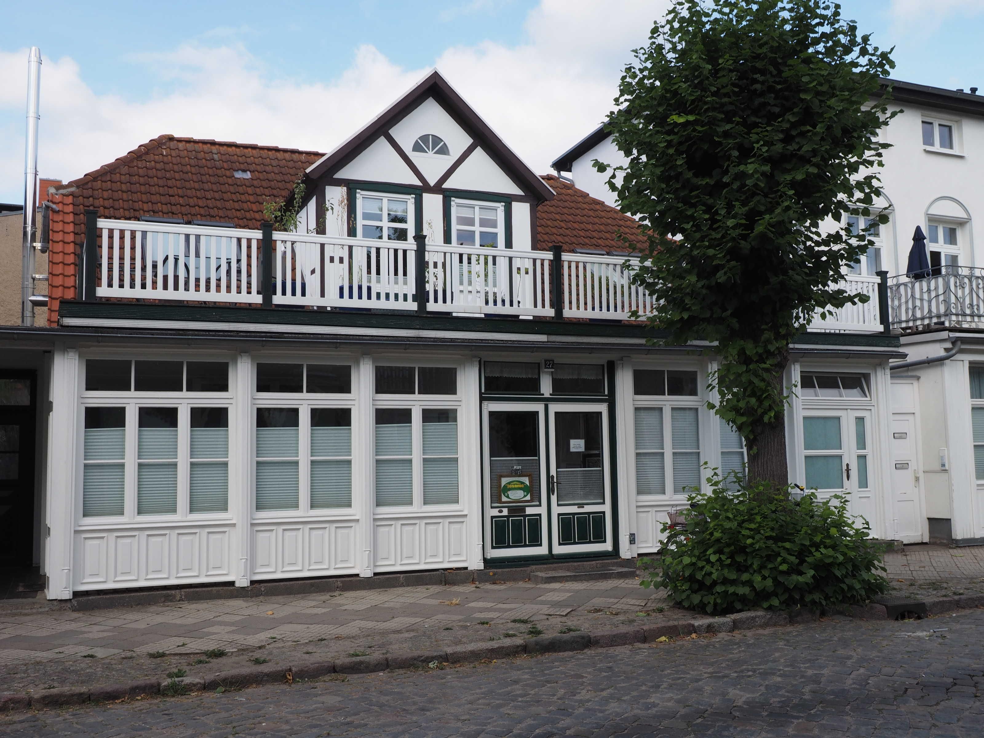 Kapitänshaus Josame