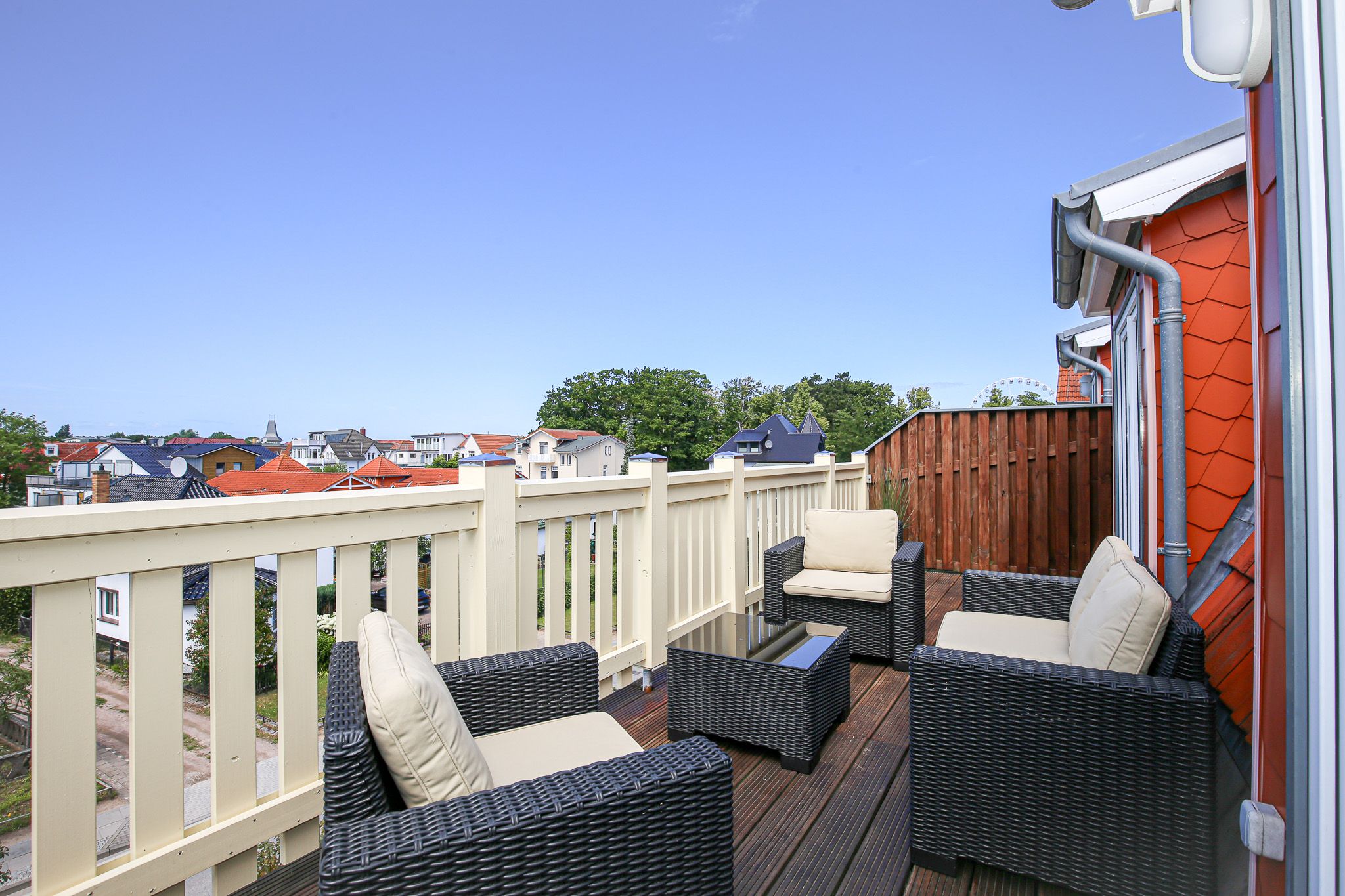Balkon mit Loungemöbeln