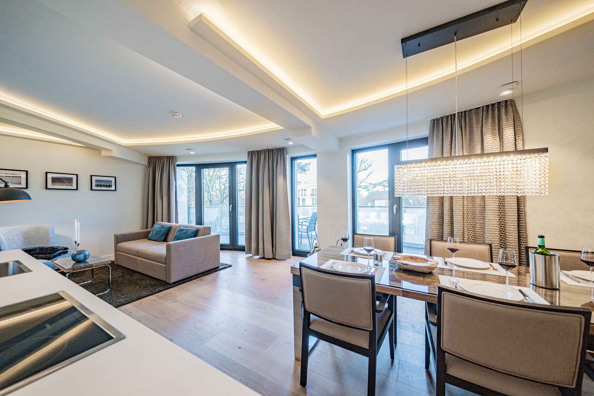 Exklusive Suite mit Sauna, Panorama-Fenstern & Ostseeflair