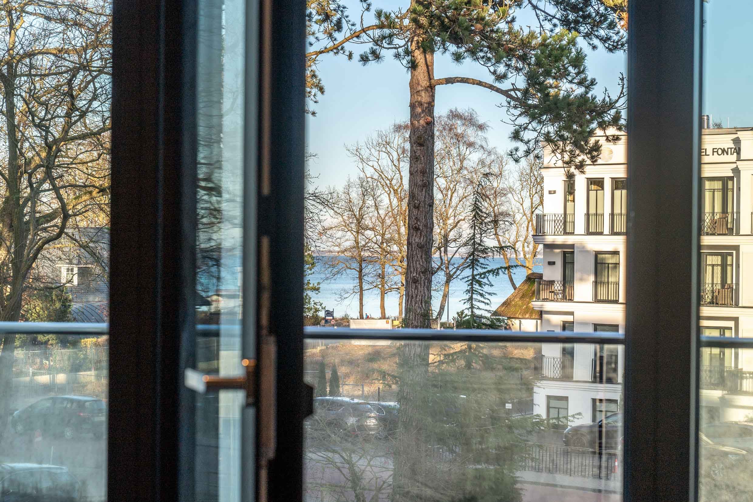 Exklusive Suite mit Sauna, Panorama-Fenstern & Ostseeflair