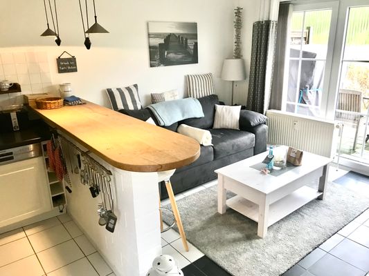 "Willkommen im gemütlichen Heim fern von Zuhause - Die Fewo 'Tante Helene"