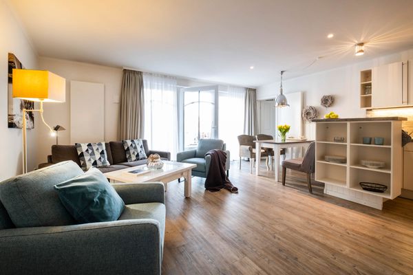 Weisse Villa - Apartment für bis zu 4 Personen am Hafen von Büsum