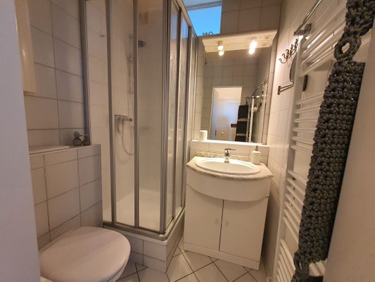 Foto 9 Ferienwohnung Ostfriesland Friesland Tief 10 mit beheiztem Pool - Osterdeich  Internet 301 (Objekt 75904) Urlaub