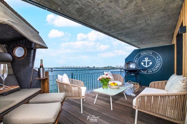  Knuts Hafenlounge - Balkon