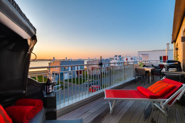  Deck 2 - Balkon