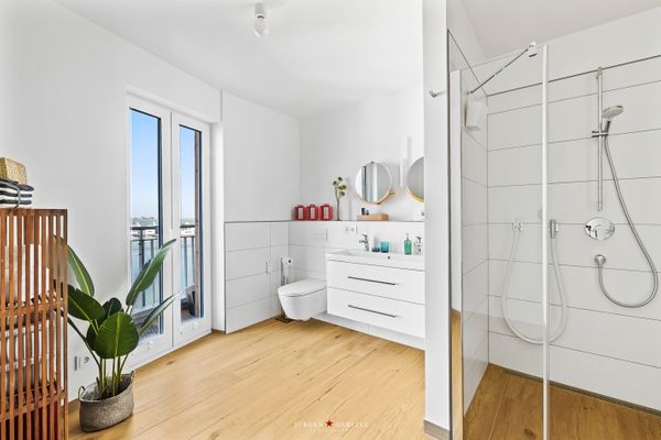  Deck 2 - Badezimmer