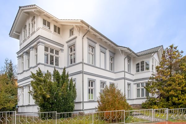 Zentrale Ferienwohnung in Heringsdorf mit eigenem Parkplatz