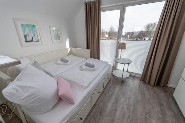  Flamingo - Schlafzimmer
