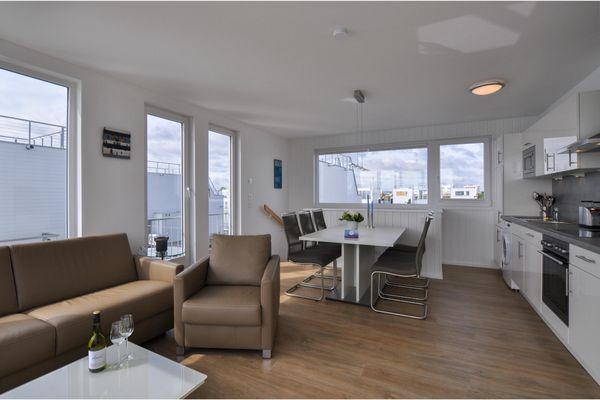  Hausboot - Wohnzimmer