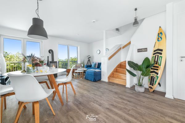  Surfers Paradise - Wohnzimmer