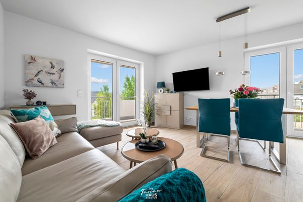  Admiralskoje - Wohnzimmer