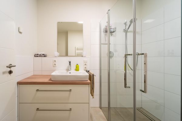 Badezimmer, Weißer Weg, Bad Zwischenahn