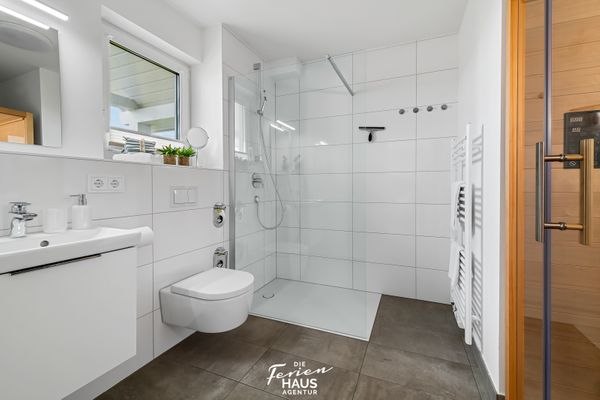  Arche Noah - Badezimmer