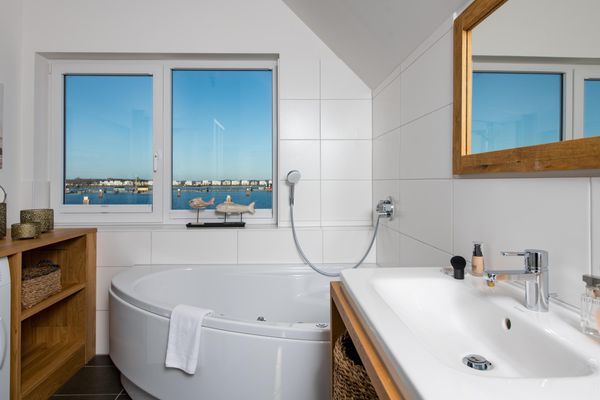  Newport - Badezimmer