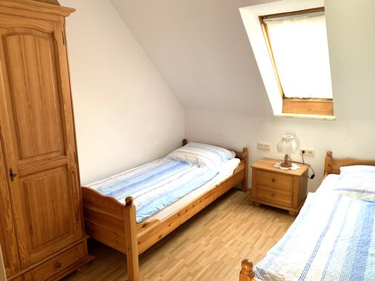 Foto 7 Ferienwohnung Ostfriesland Norddeich & Umgebung Gästehaus Kühn OG links N4 (Objekt 59661) suchen