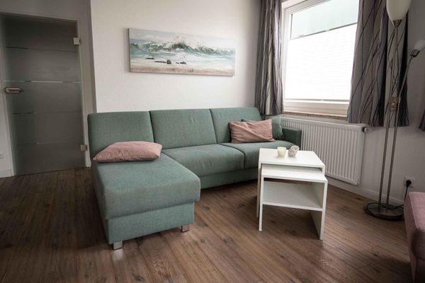 Foto 2 Ferienwohnung Ostfriesland Zwischen Elbe und Weser Haus Seeluft Ferienwohnung 3 (SL03) (Objekt 61703) suchen