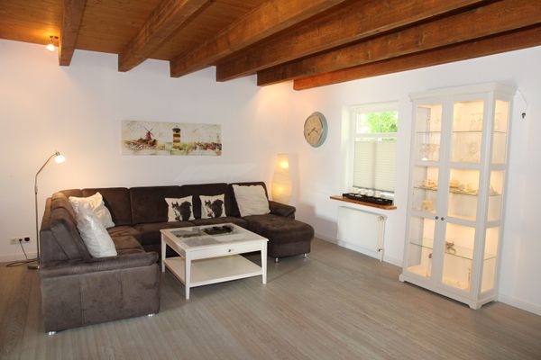 Foto 1 Ferienhaus Ostfriesland Krummhörn & Umgebung Ostfriesenhuus (Objekt 25475) buchen