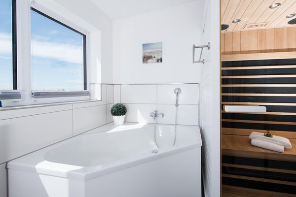  Sunshine - Badezimmer