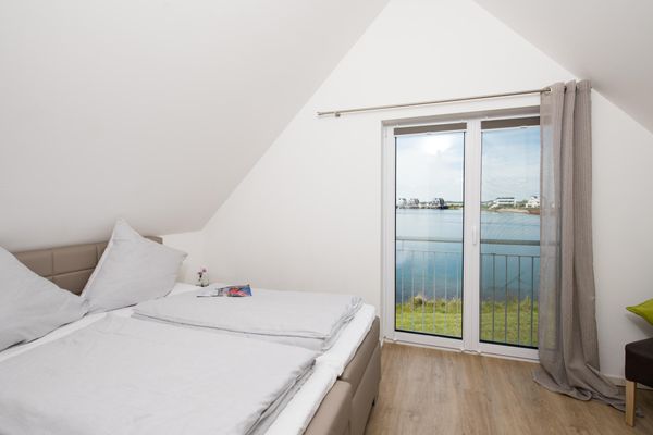  Sunshine - Schlafzimmer