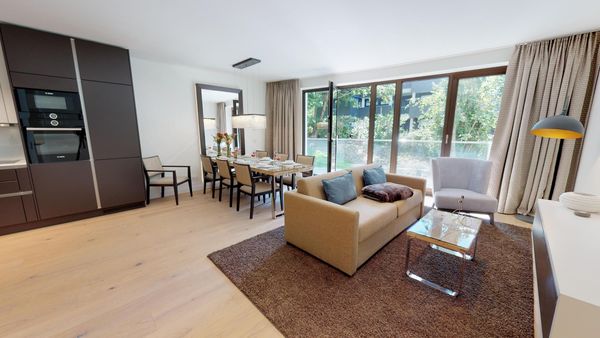 große Luxussuite mit Sauna und überdachtem Balkon 0.02