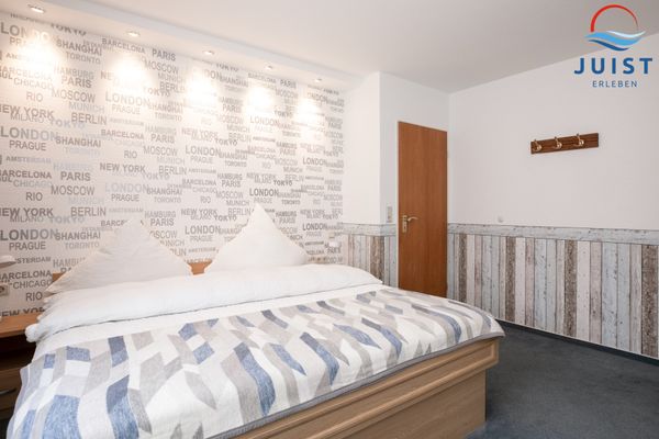 Foto 2 Ferienwohnung Ostfriesland Juist Töwerland Zimmer 2 (Objekt 67248) suchen