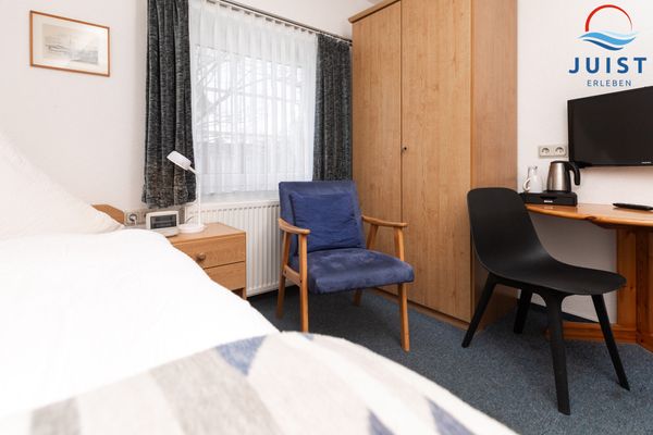 Foto 2 Ferienwohnung Ostfriesland Juist Töwerland Zimmer 6 (Objekt 67252) suchen