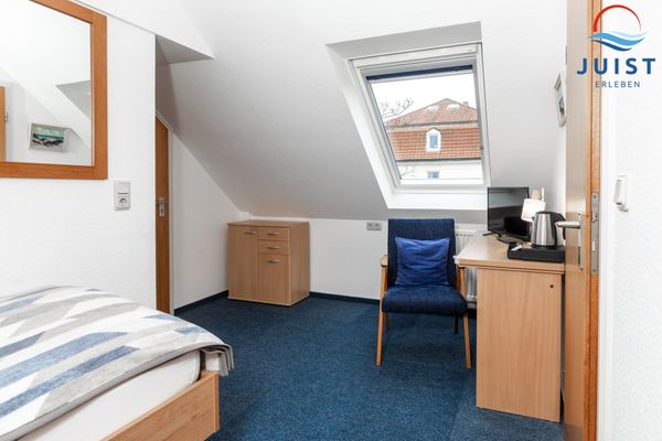 Foto 7 Ferienwohnung Ostfriesland Juist Töwerland Zimmer 8 (Objekt 67254) suchen