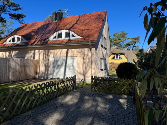 Doppelhaushälfte nur wenige Schritte bis zum Strand in Dierhagen