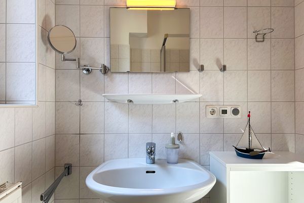 Foto 11 Ferienwohnung Ostfriesland Zwischen Elbe und Weser Haus Seeluft Ferienwohnung 1 (SL01) (Objekt 61704) buchen