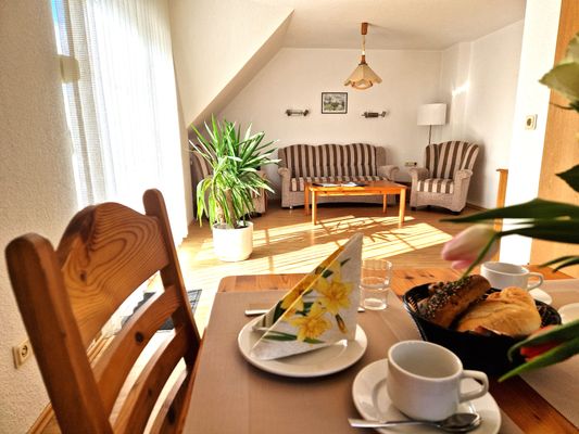 Foto 4 Ferienwohnung Ostfriesland Norddeich & Umgebung Gästehaus Kühn OG links N4 (Objekt 59661) Urlaub