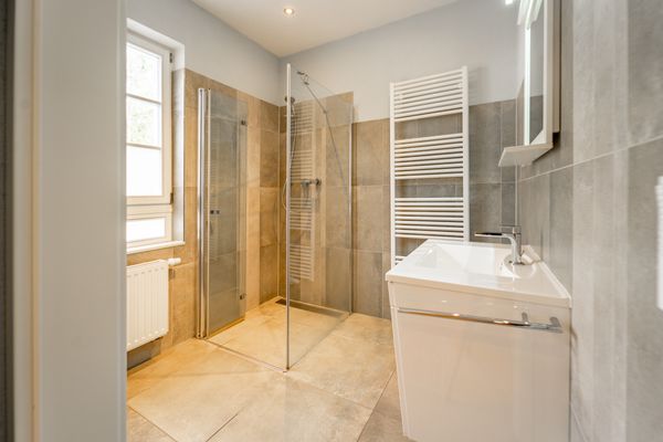 Badezimmer, Forsthaus Wegenerskopf, Friedrichsbrunn