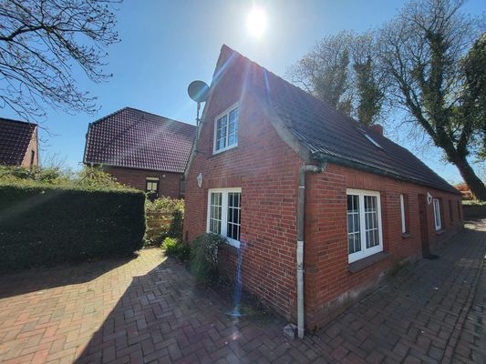 Foto 1 Ferienhaus Ostfriesland Krummhörn & Umgebung Haus am Hafen (Objekt 26757) buchen