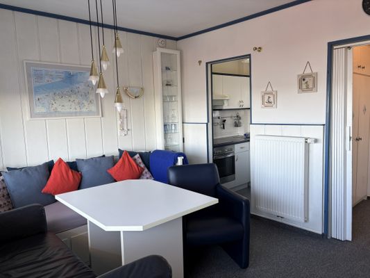 Foto 5 Ferienwohnung Ostfriesland Friesland Tief 10 mit beheiztem Pool - Abendsonne  Internet 508 (Objekt 26303) Reise