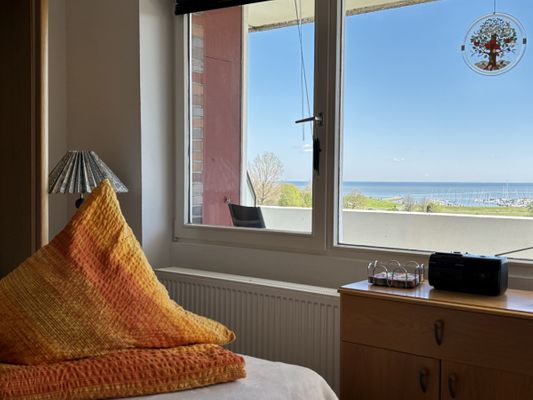 Foto 1 Ferienwohnung Ostfriesland Friesland Tief 10 mit beheiztem Pool - Seemann 605 (Objekt 26311) buchen