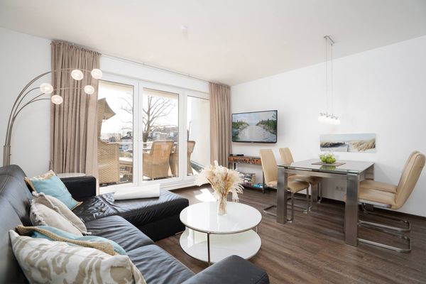 Carpe Diem mit großzügiger Terrasse und extragroßem Strandkorb