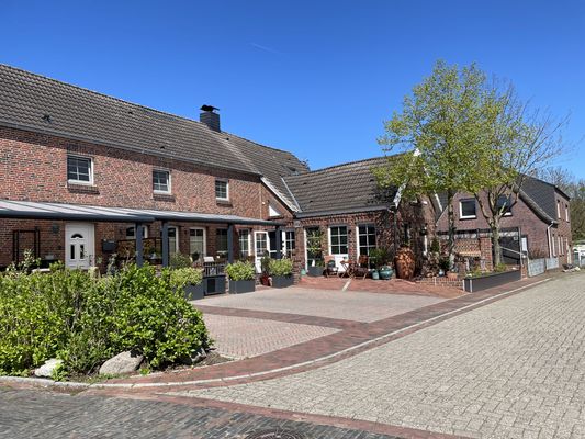 Foto 1 Ferienwohnung Ostfriesland Krummhörn & Umgebung Burghaus 4 (Objekt 26415) buchen
