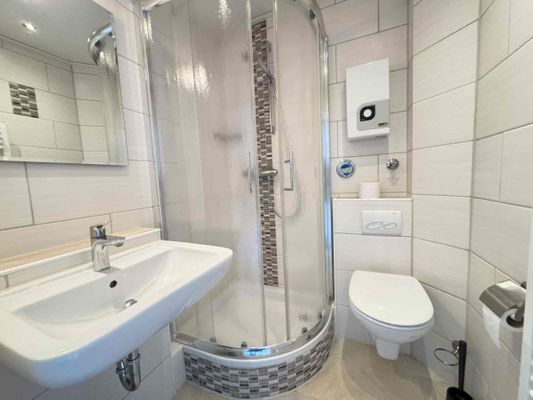 Foto 17 Ferienwohnung Ostfriesland Friesland Tief 10 mit beheiztem Pool - Wattwurm 210 (Objekt 26290) suchen