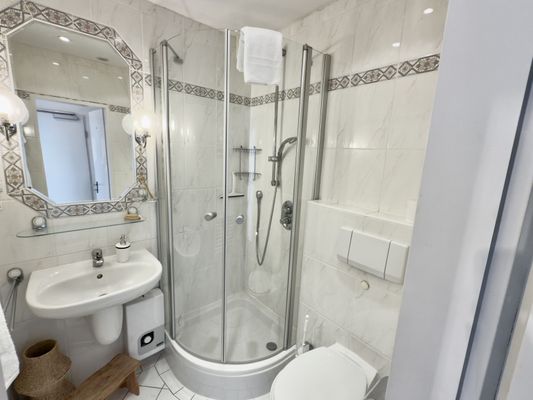 Foto 12 Ferienwohnung Ostfriesland Friesland Meeresleuchten mit Schwimmbad (Objekt 76507) suchen