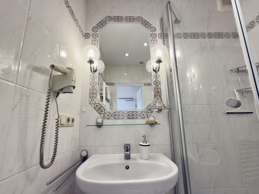 Foto 16 Ferienwohnung Ostfriesland Friesland Meeresleuchten mit Schwimmbad (Objekt 76507) buchen