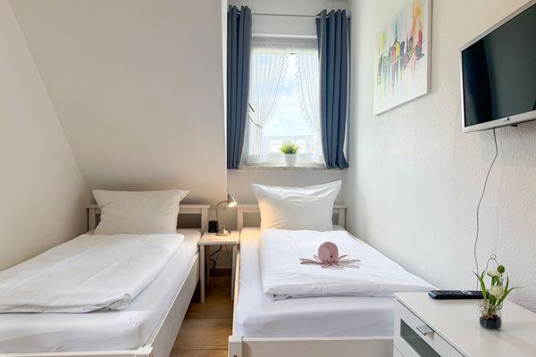 Foto 5 Ferienwohnung Ostfriesland Zwischen Elbe und Weser Landhaus Hubertus Ferienwohnung 2 (LH02) (Objekt 61680) Reise