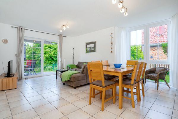 Foto 2 Ferienwohnung Ostfriesland Krummhörn & Umgebung Grachtenstube (Objekt 24917) suchen