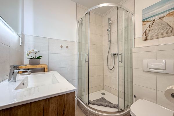 Foto 16 Ferienwohnung Ostfriesland Zwischen Elbe und Weser Residenz Meeresbrandung Ferienwohnung 35 (RM35) (Objekt 76208) buchen