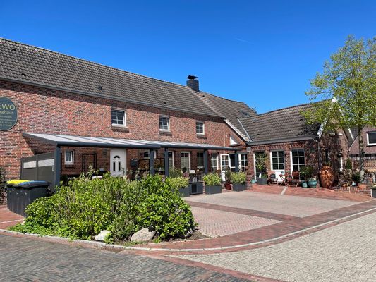 Foto 1 Ferienwohnung Ostfriesland Krummhörn & Umgebung Wohnung Burghaus 1 EG (Objekt 95243) buchen