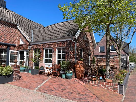 Foto 22 Ferienwohnung Ostfriesland Krummhörn & Umgebung Wohnung Burghaus 1 EG (Objekt 95243) suchen