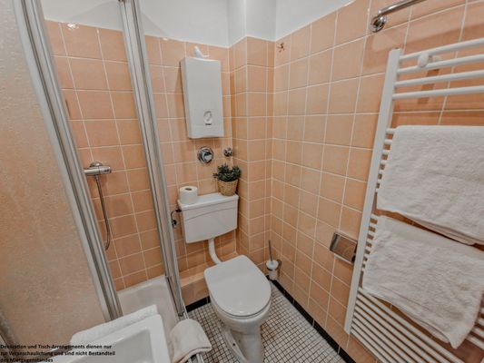 Foto 21 Ferienwohnung Ostfriesland Friesland FeWo Sonnenschein mit Pool & Balkon (Objekt 100777) buchen