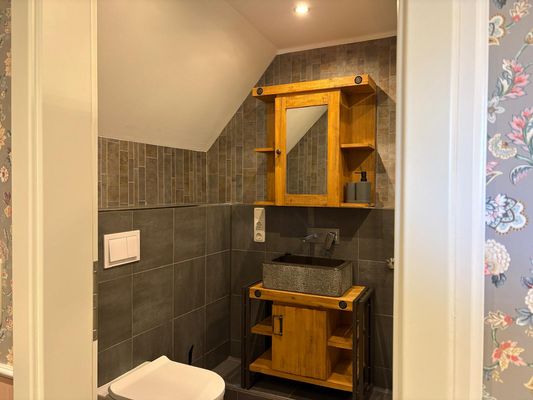 Foto 4 Ferienwohnung Ostfriesland Krummhörn & Umgebung Wohnung Burghaus 3 OG (Objekt 95244) Urlaub