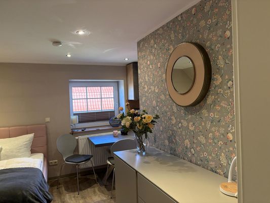 Foto 9 Ferienwohnung Ostfriesland Krummhörn & Umgebung Wohnung Burghaus 3 OG (Objekt 95244) Urlaub