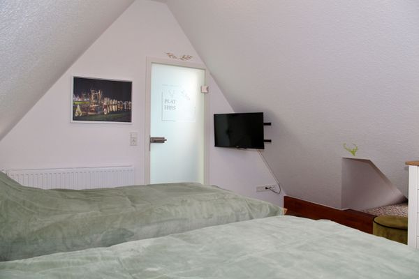 Foto 20 Ferienwohnung Ostfriesland Krummhörn & Umgebung Platzhirsch (Objekt 100063) Reise