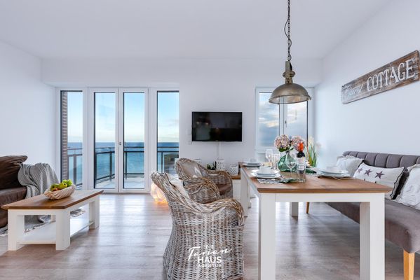 Steuerbord auf der Ostsee - Wohnzimmer